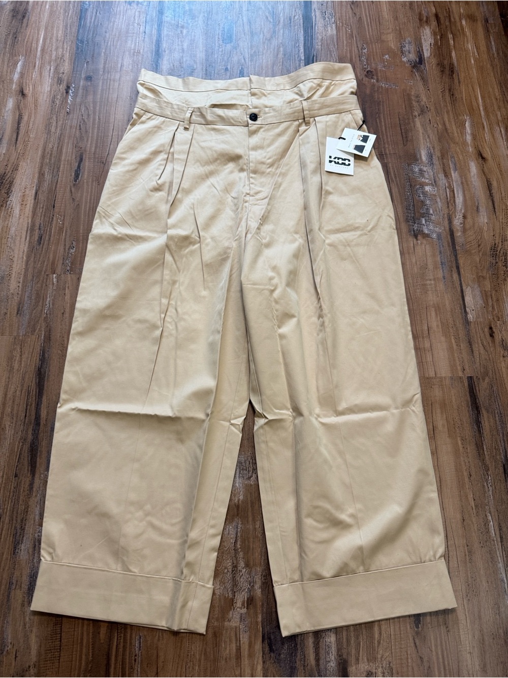 KBB Pleated Wide-Leg Tan Pants